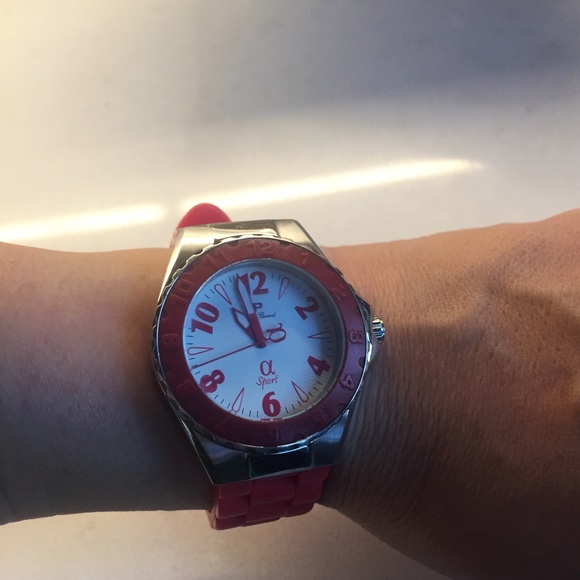 REDUCED!! Authentic Lucien Piccard A2209RD - Picture 5 of 5